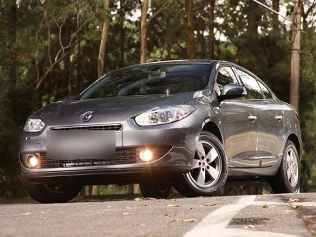 Renault Fluence Dynamique 2.0 2013