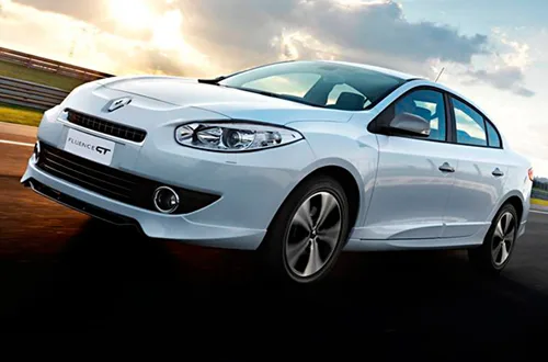 Renault Fluence GT 2.0 Turbo 2013