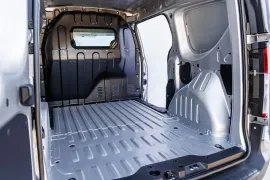 Renault Kangoo Advanced 1.6 2026 – Porta-Malas · Foto: Renault