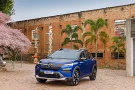 Renault Kardian Iconic 1.0 TB 12V 5p Aut 2026 – Diagonal Frontal · Foto: Renault