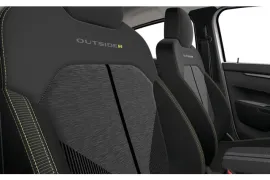 Renault Kwid Outsider 1.0 2027 – Bancos da Frente · Foto: Renault