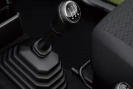 Suzuki Jimny Sierra 4You 1.5 2025 – Câmbio · Foto: Suzuki