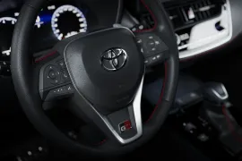 Toyota Corolla Cross GR-Sport 2.0 2027 – Volante · Foto: Toyota do Brasil