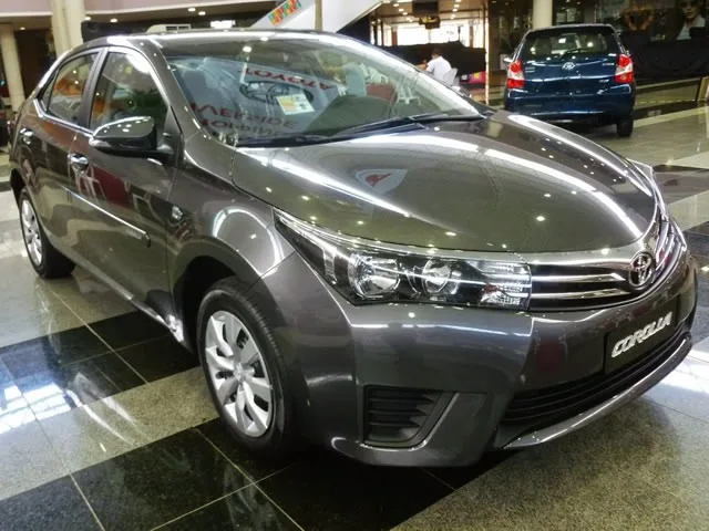 Toyota Corolla GLi 1.8 2015