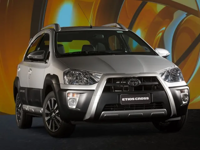 Toyota Etios Cross 1.5 AT 2017