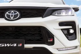 Toyota Sw4 GR-S 2.8 Turbo 4x4 AT 2024 – Detalhe Externo · Foto: Toyota