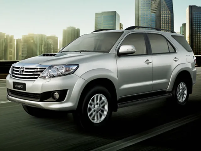 Toyota Sw4 SRV 3.0 Turbo 4x4 AT 2012