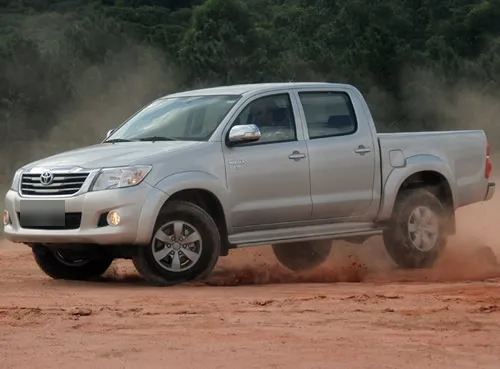 Toyota Hilux SRV 2.7 4x4 AT CD 2015