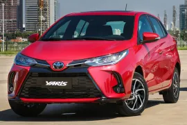 Toyota Yaris XLS 1.5 AT 2025 – Diagonal Frontal · Foto: Toyota