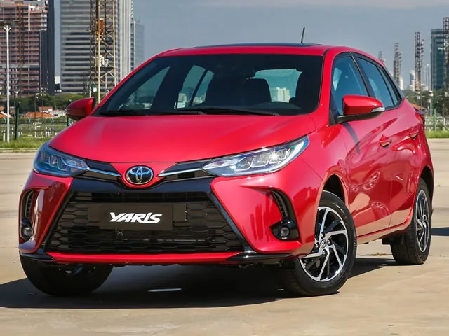Toyota Yaris XLS 1.5 AT 2025 – Diagonal Frontal · Foto: Toyota