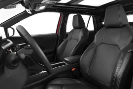 Toyota YARIS Cross XRX 1.5 16V 5p Aut. (Híbrido) 2026 – Bancos da Frente · Foto: Toyota