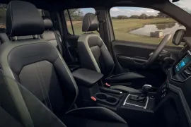 Volkswagen Amarok Extreme 3.0 V6 4x4 AT CD 2026 – Bancos da Frente · Foto: Volkswagen