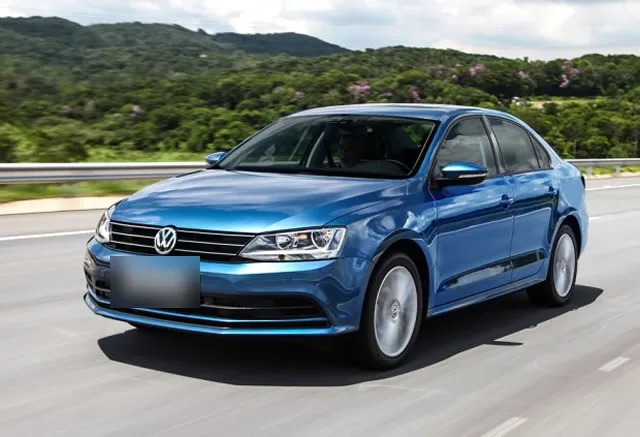 Volkswagen Jetta Comfortline 2.0 Tiptronic 2015