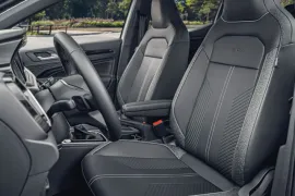 Volkswagen Tera High 1.0 170 TSI Flex 12V 5p Aut 2026 – Bancos da Frente · Foto: Volkswagen