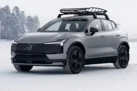 Volvo EX30 E60 Cross Country AWD 2026 – Diagonal Frontal · Foto: Volvo