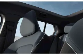 Volvo EX30 E60 Twin Ultra AWD 2026 – Detalhe Interno · Foto: Volvo