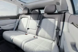 Zeekr 7X Flagship AWD 2027 – Bancos de Trás · Foto: Zeekr