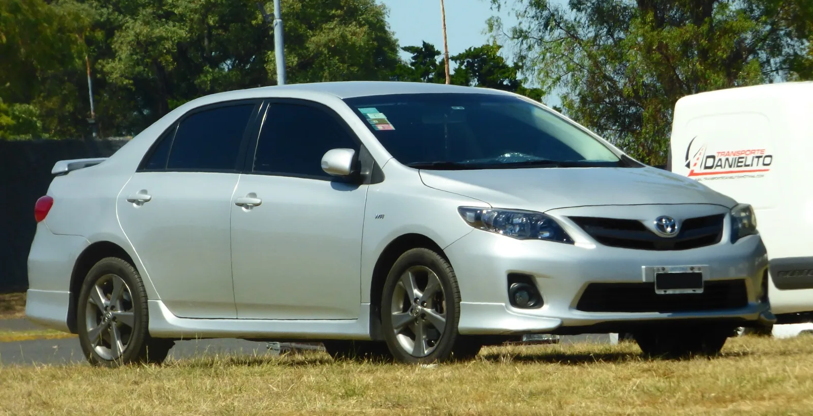 Toyota Corolla 2012 feito no Brasil. Corollas fabricados entre 2002 e 2017 aparecem em oito campanhas da Toyota