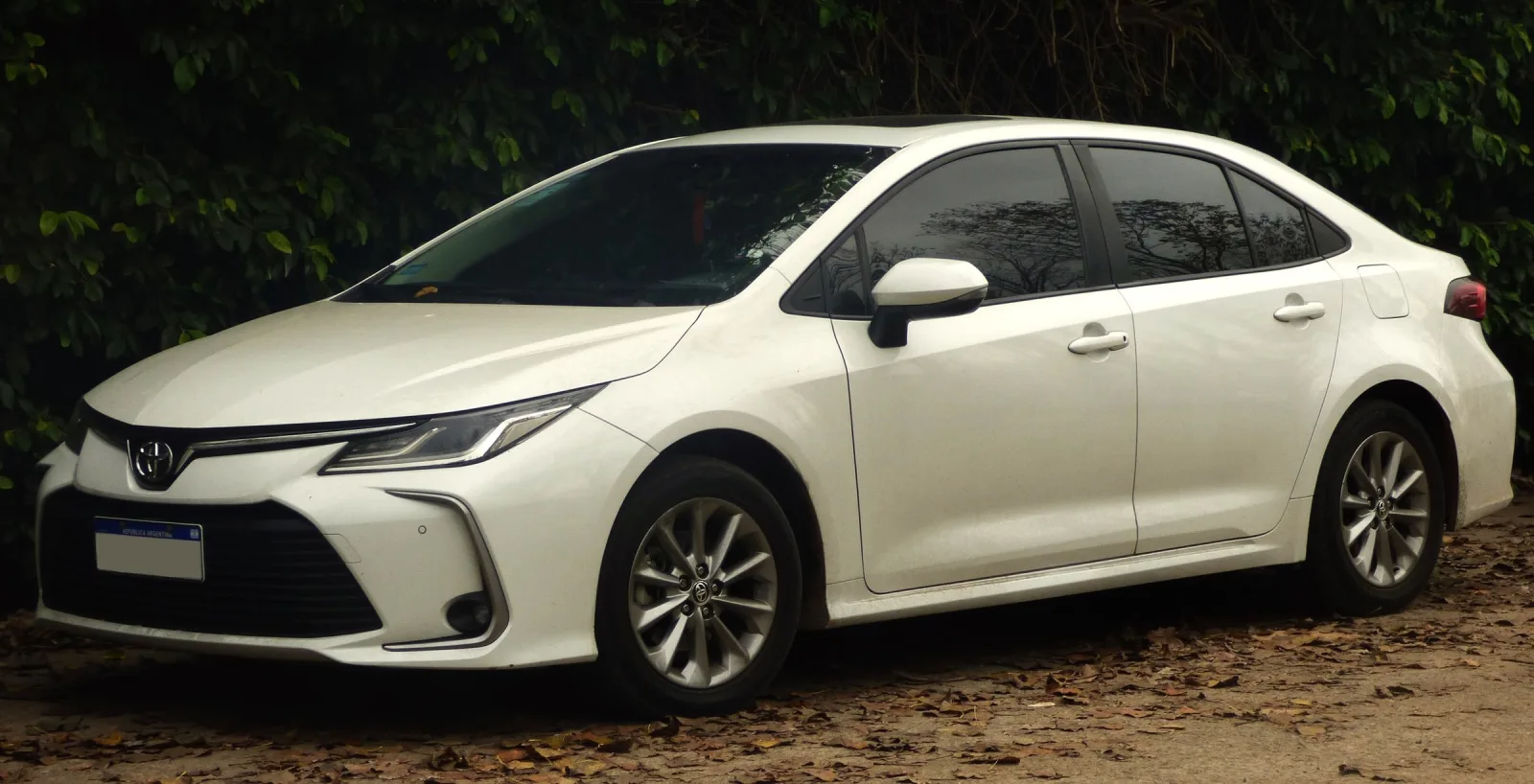 Toyota Corolla XEi 2023 da geração atual, fabricado no Brasil, em La Plata, na Argentina