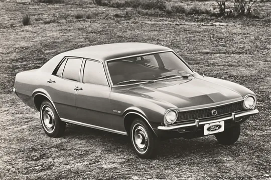 O Maverick sedã Super 2.3 de 1975